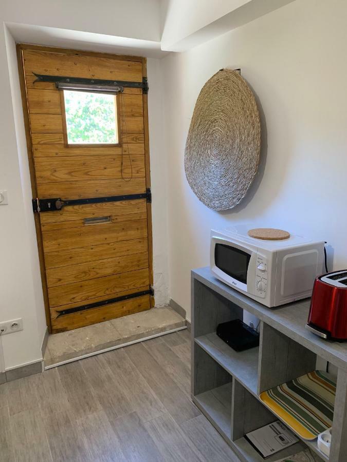 Les Lauriers Apartment L'Isle-sur-la-Sorgue Luaran gambar